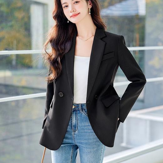 HZW-杏色西装外套女春秋2024新款设计感小众休闲气质韩版小西服 商品图0