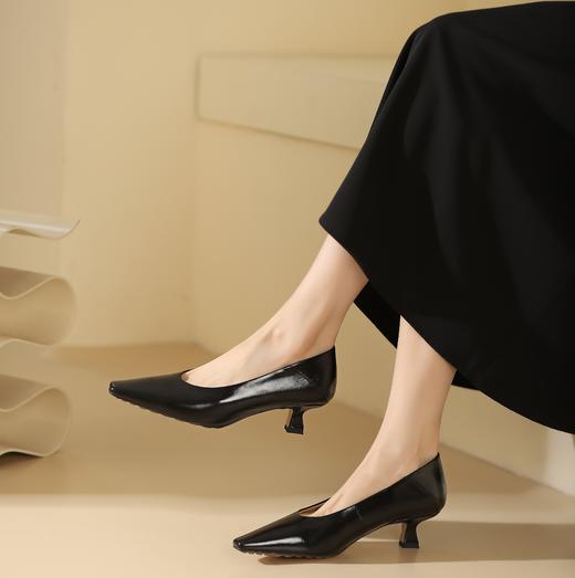 westory2024年春季新款小低跟小方头包脚舒适苏优雅气质女鞋S24AE57191 商品图2