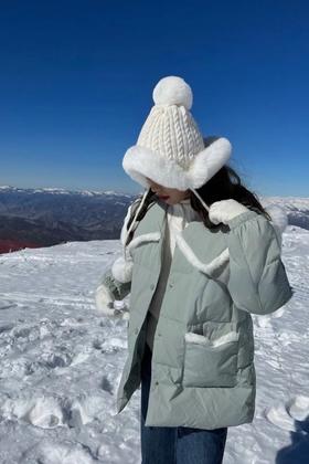 Stay2Weeks 薄荷色翻领羽绒 15000