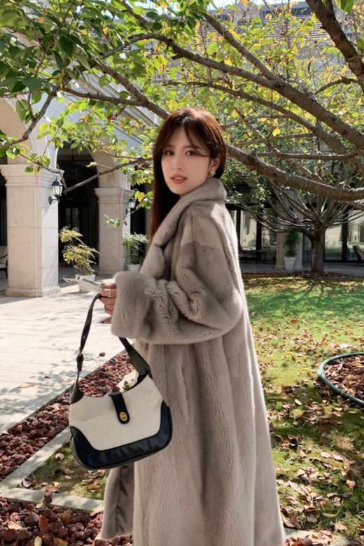 ESTELLICA 灰色贵气翻领仿水貂毛绒大衣外套 17736 商品图2