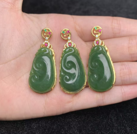 碧玉吊坠-全包如意