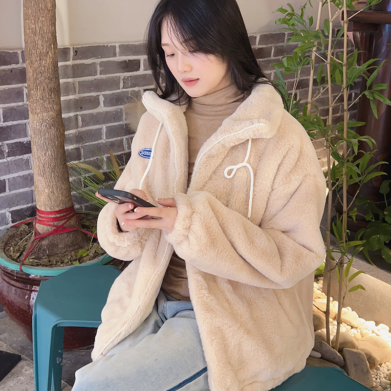 【新年特惠】女性慵懒风外套 仿獭兔毛立领  防风保暖衣身仿兔毛 立体剪裁显瘦版型 