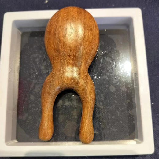 青蛙°绿檀按摩梳 商品图0