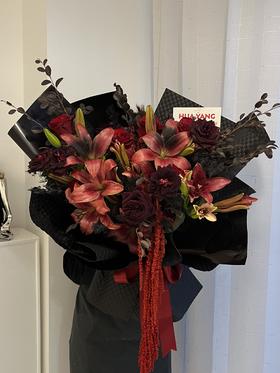 岁岁不相负 · 花束