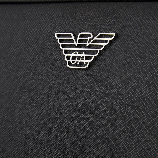 EMPORIO ARMANI 阿玛尼 男士再生 Saffiano 皮革鹰牌徽标手包 黑色 Y4R356 Y138E 81072 商品图3