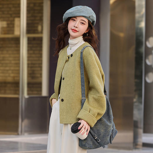 气质时尚简洁轻熟风，纯色双面呢短款大纽扣外套HR-ZYQ23121 商品图2