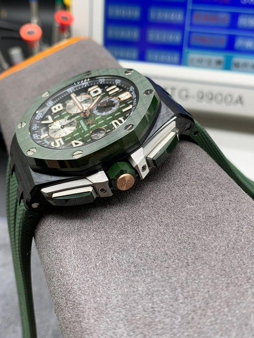 革命性的突破，划时代的产品，Noob MakerFactory 彩色陶瓷横空出世！爱彼皇家橡树离岸型26405系列彩色陶瓷腕表 商品图13