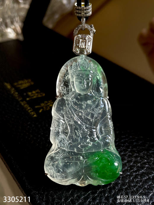 玻璃种飘翠度母吊坠【3305211】具体价格微信咨询 商品图3