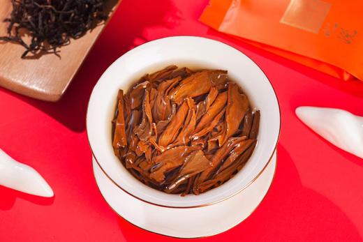 【花香浓郁 鲜爽甜润】凤宁号 贺瑞滇红 一级云南红茶 200g/盒 礼盒装（送礼爆款） 商品图5