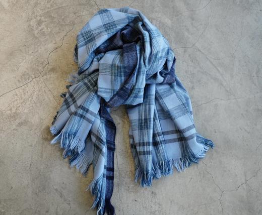 KHADI&CO 羊毛格纹围巾(3色可选) 商品图3