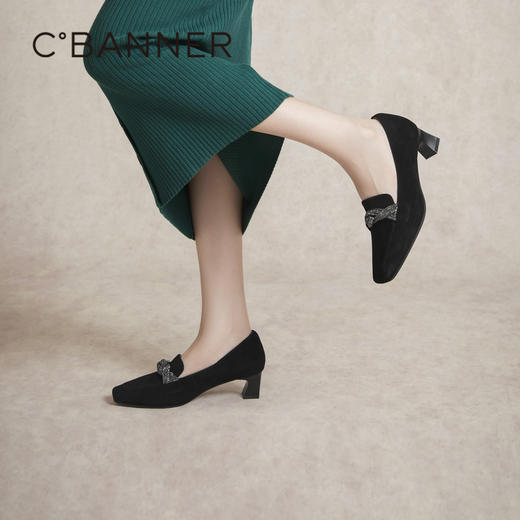 千百度粗高跟乐福鞋女春季通勤浅口小皮鞋羊皮正装豆豆鞋A24132626 商品图3