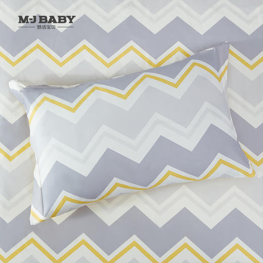 10楼 梦洁 宝贝  套件 纯棉印花三件套--青春   吊牌价998元 活动499元 商品图2