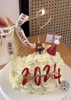 黑巢-新年小熊蛋糕