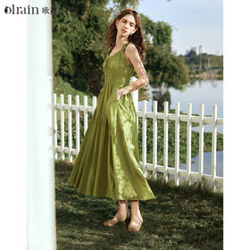 OLrain欧芮儿法式连衣裙女早春2024年新款U领收腰显瘦无袖长裙