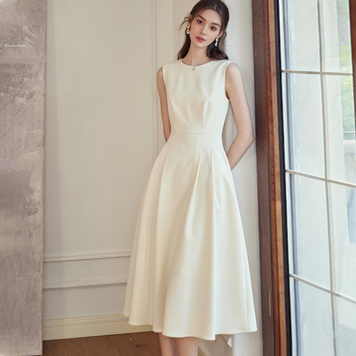 *【罗衣】优雅大摆赫本风连衣裙2025春装新款高级黑色年会礼服裙09928 商品图1