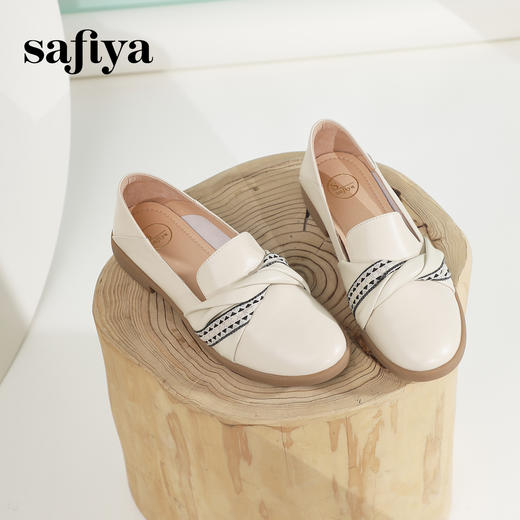 Safiya/索菲娅2024春季新品扭结淑女风真皮软底百搭浅口休闲单鞋 SF41111106 商品图4