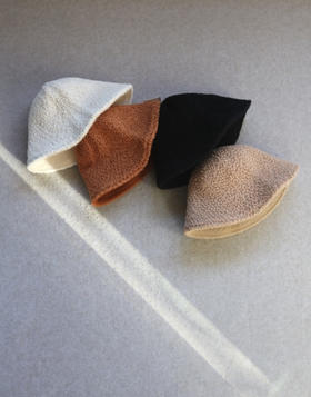 急茬儿的啊 速来抄底 哈！妞子滴 HF 仿羊羔毛&仿兔毛 两面戴的 盆盆帽 4色入