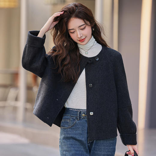气质时尚简洁轻熟风，纯色双面呢短款大纽扣外套HR-ZYQ23121 商品图3