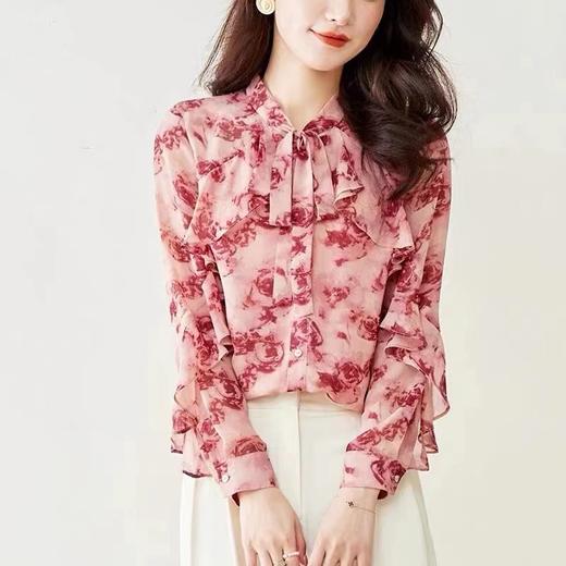 A7029       高端气质印花蝴蝶结百搭长袖上衣 商品图0