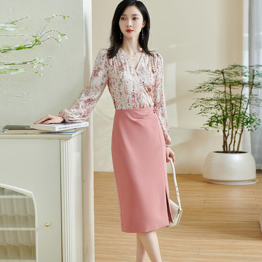 米思阳2026春季新款别致温柔风时尚套装印花衬衫一步裙两件套0674 商品图1