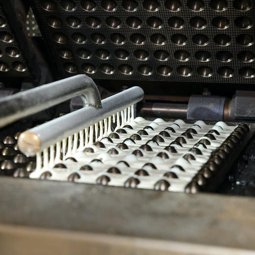 爆浆芝麻丸（200g/袋）黑芝麻黑米黑豆桑葚黑枸杞 商品图8