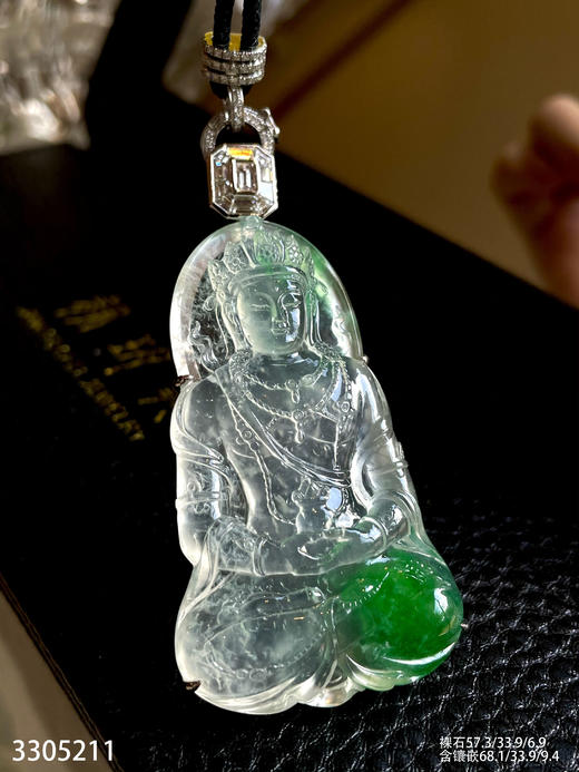玻璃种飘翠度母吊坠【3305211】具体价格微信咨询 商品图5