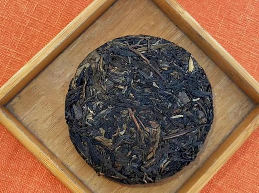 【挖茶】出山·勐库老生茶( 2004年原料压制 ) 商品图1