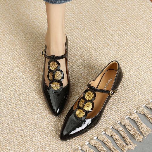 复古法式低跟花朵玛丽珍鞋，漆皮时尚尖头浅口单鞋MBJR&708【预售5天】 商品图1