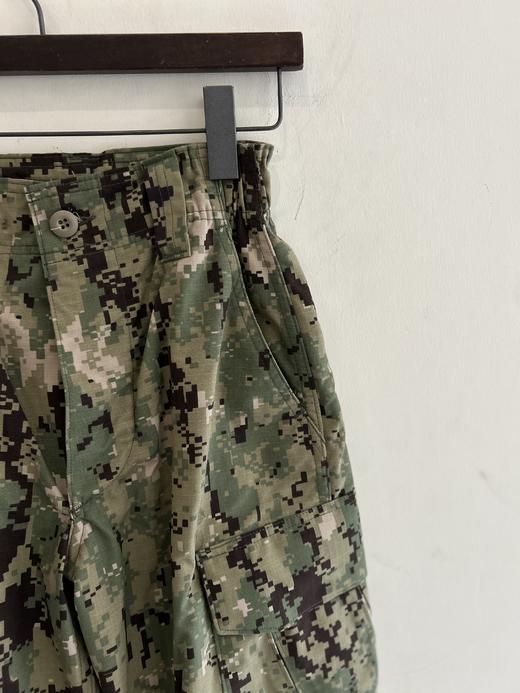 正品美军裤子 27码一件 （建议腰围2尺-2尺1） 商品图3