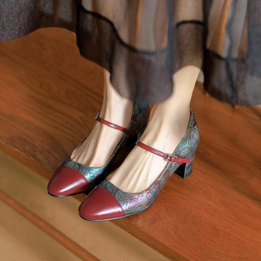 春季新款，中古刺绣花布旗袍玛丽珍单鞋BE-b9011 商品图0