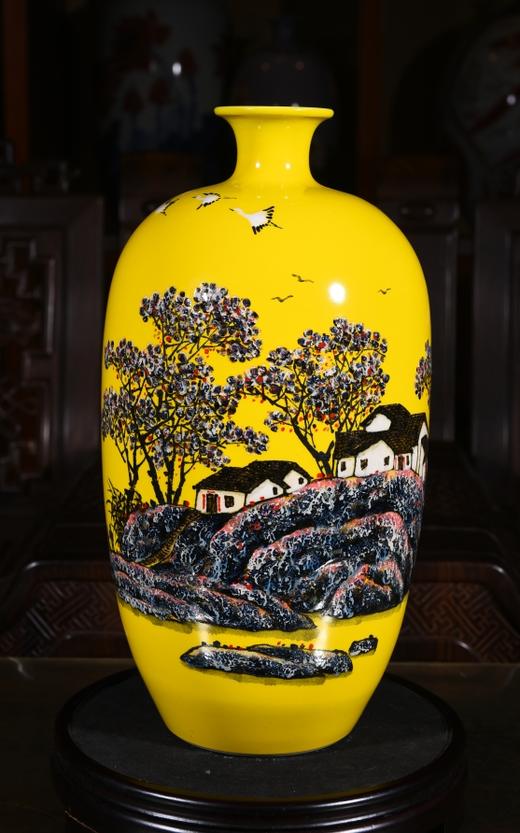 高温皇家黄釉醉美秋色赏瓶 商品图0