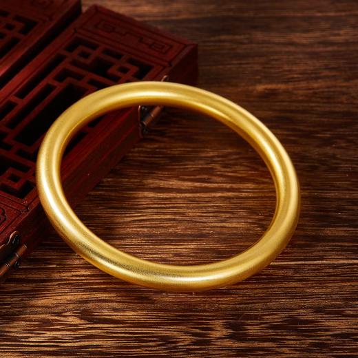 【限时克减150元】足金999.9 【油亮半空心】 古法传承(面宽约5.8-6.0mm)古法光圈古法素圈固口古法手镯(GFSZW00022-11)（预售产品下单后不退款不退货不换货不补差价） 商品图0