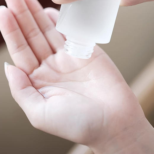 纽瑞达焕颜靓肤修护水100ml+焕颜舒纹修护乳50g 商品图2