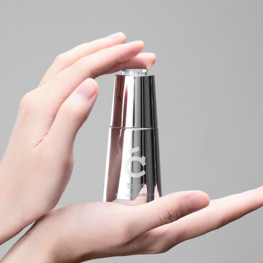 TOPC益生元乳糖酸护理精华液 ，控油，解决你的粉刺闲扰!多重复配王牌酸成份，加快角质代谢，闭口痘痘粉刺的王牌搭档! 商品图7