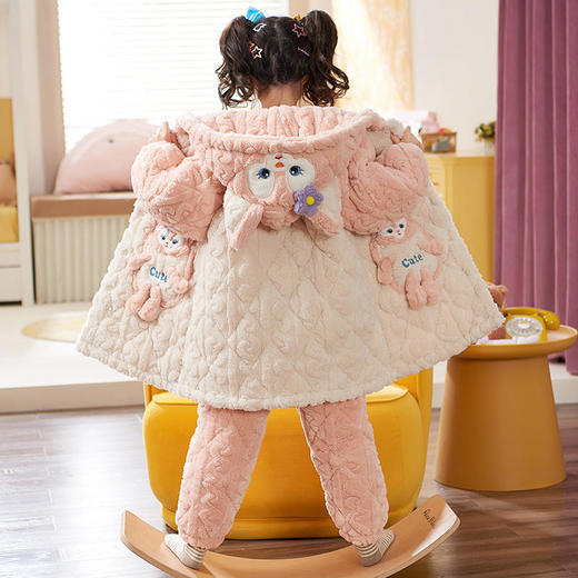 ALBB-儿童睡衣冬季珊瑚绒三层夹棉加厚款保暖女童宝宝法兰绒家居服套装 商品图1