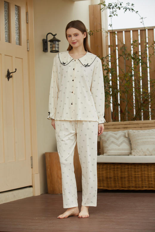 【99元限时秒杀】【秀黛】女翻领印花长袖套装L1551022T【门店同款】 商品图4