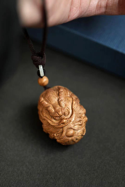 飞龙吐珠°老山檀香挂件手把件 商品图3