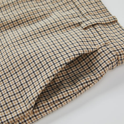 谜底格纹短裤女2024春季新款复古风百搭高腰纯棉直筒裤241MK0058 商品图3