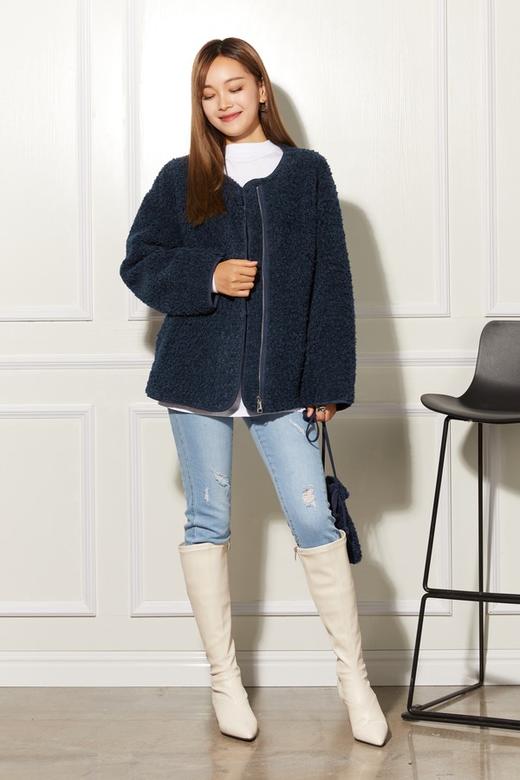 Stay2Weeks 深蓝颗粒绒带包外套 10604 商品图4