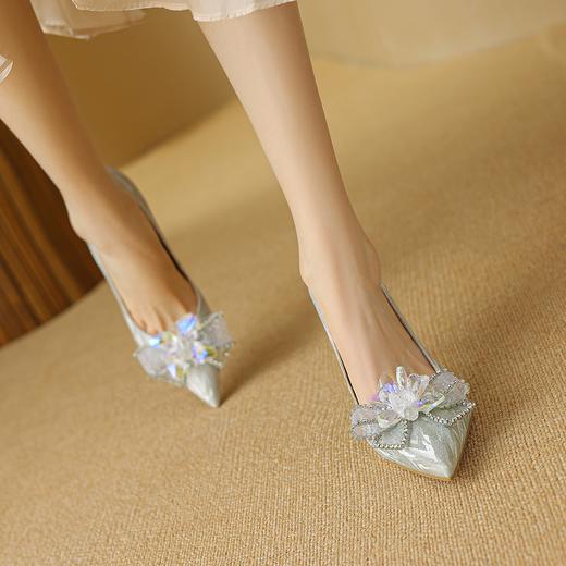 阿么手工女鞋水晶婚鞋宴会百搭细跟8.5CM法式亮片新娘高跟鞋尖头 商品图3
