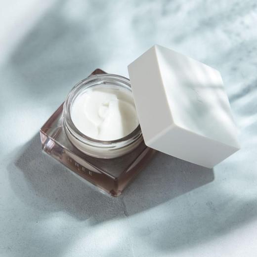 THREE 臻致焕颜面霜 25g【保质期：2025年9月】 商品图1