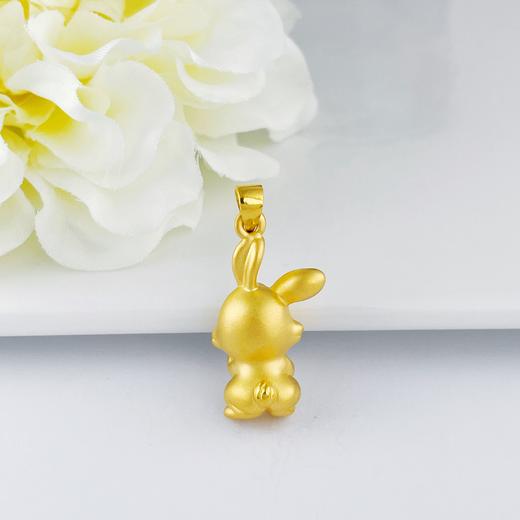【定价黄金】足金 #儿童/宝宝 【精品】3D硬金兔年生肖兔子吊坠(V3DDZ00101)（预售产品下单后不退款不退货不换货不补差价） 商品图1