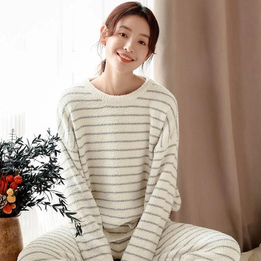 康妮雅女式长袖长裤套头套装 商品图0