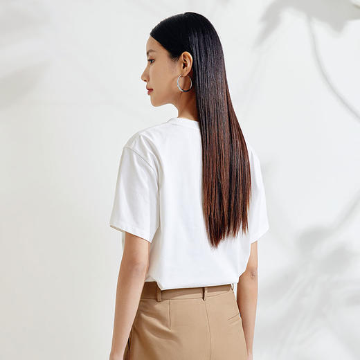 玳莎钉珠印花设计感T恤女2024春季新款时尚圆领宽松显瘦短袖上衣  EA32101 商品图3