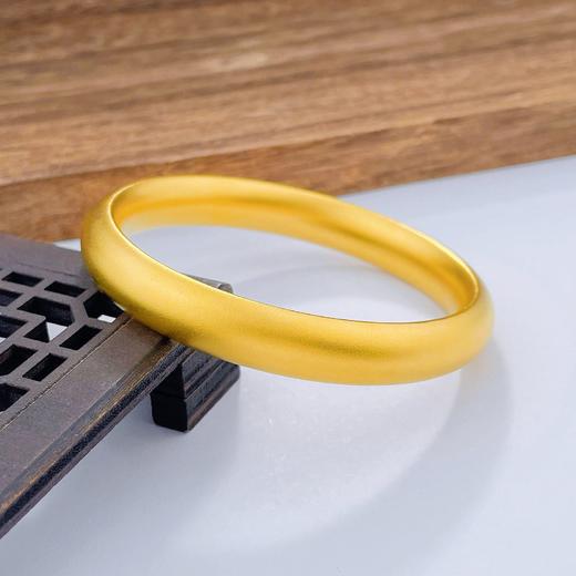 足金999.9 【油亮版本】古法半空心固口内平外弧手镯泥鳅背宽面光圈手镯扁素圈手镯（宽约9.8-10.2，厚约6.4(AIGFSZ00275)（预售产品下单后不退款不退货不换货不补差价） 商品图0