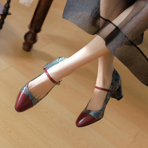 春季新款，中古刺绣花布旗袍玛丽珍单鞋BE-b9011 商品图2