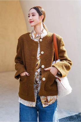 Le Malene 简约无领仿羊驼呢外套 11366