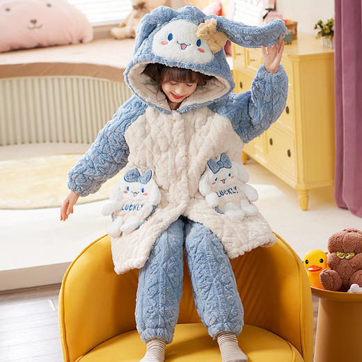 ALBB-儿童睡衣冬季珊瑚绒三层夹棉加厚款保暖女童宝宝法兰绒家居服套装 商品图2