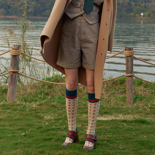 谜底格纹短裤女2024春季新款复古风百搭高腰纯棉直筒裤241MK0058 商品图2