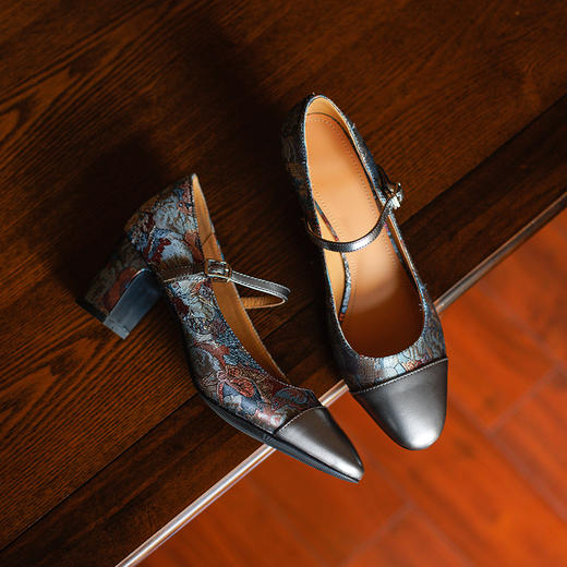 春季新款，中古刺绣花布旗袍玛丽珍单鞋BE-b9011 商品图11